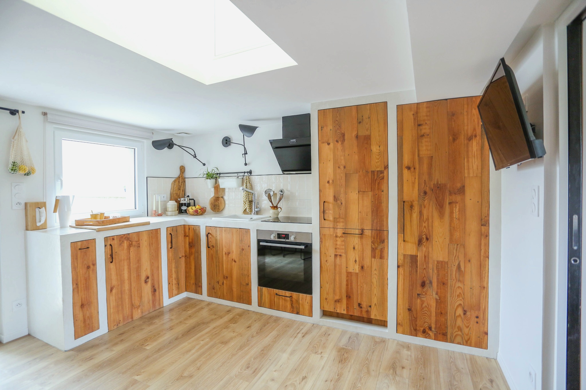 Cuisine traditionnelle sur mesure en bois massif - artisan Pas-de-Calais